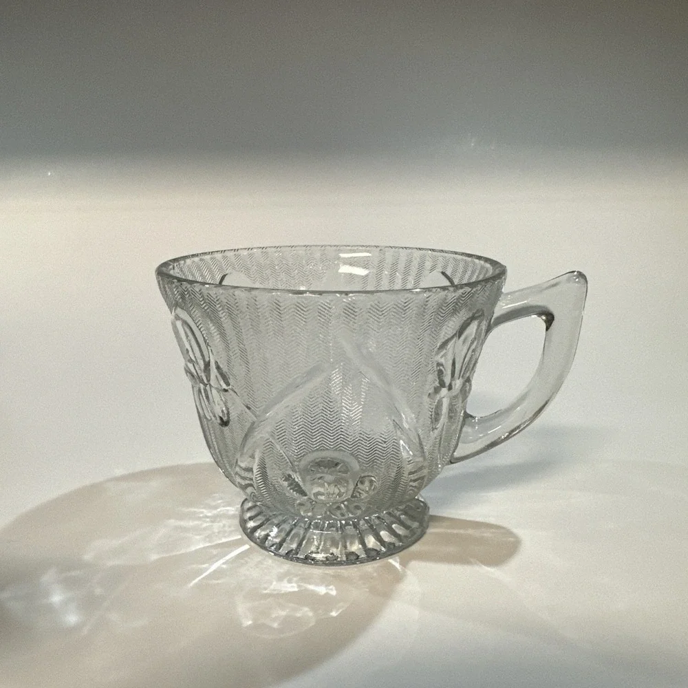 Vintage‎ Jeannette Iris & Herringbone Clear Glass Punch Cup Footed